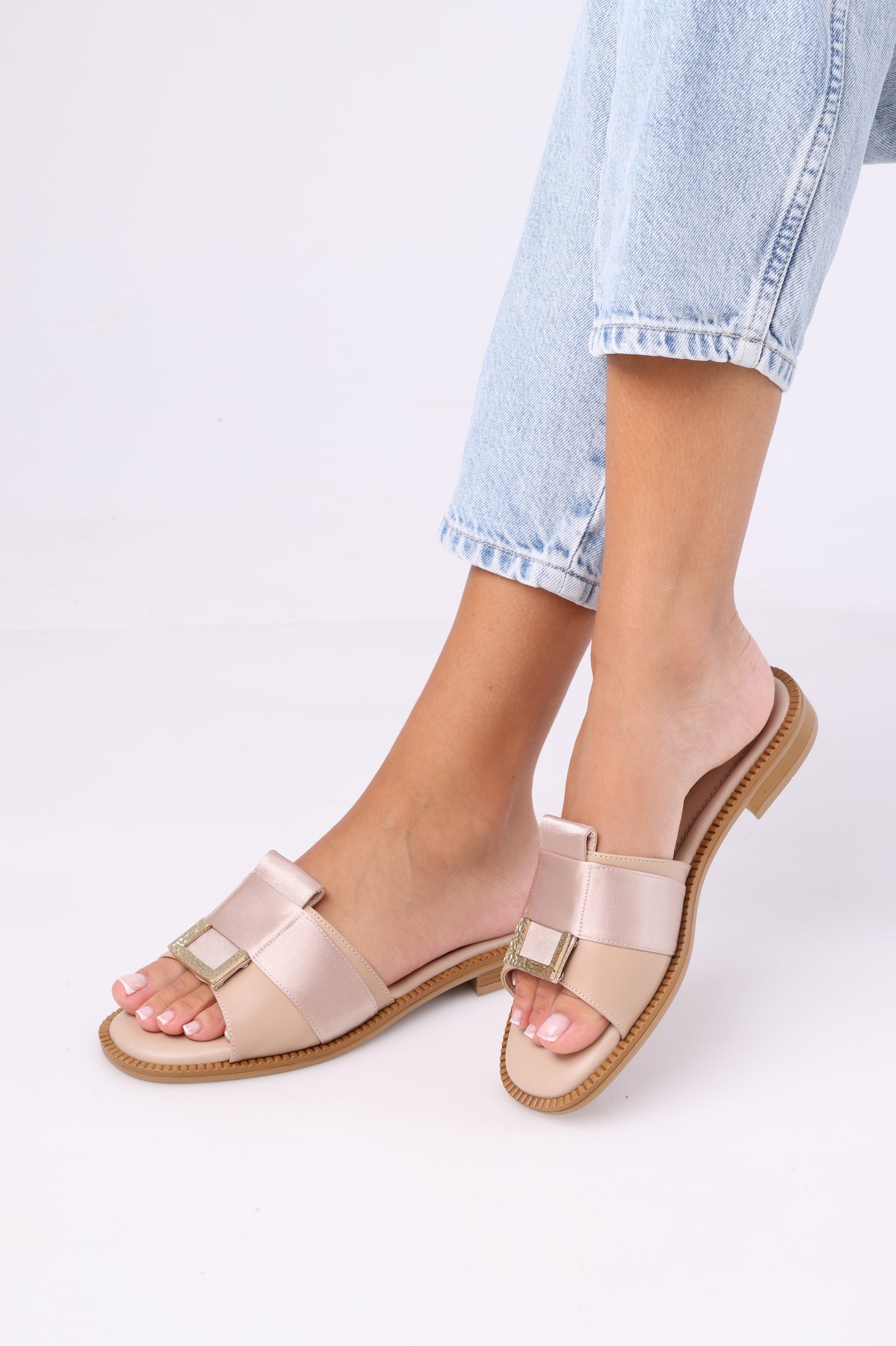 Nefertiti Flats - 182