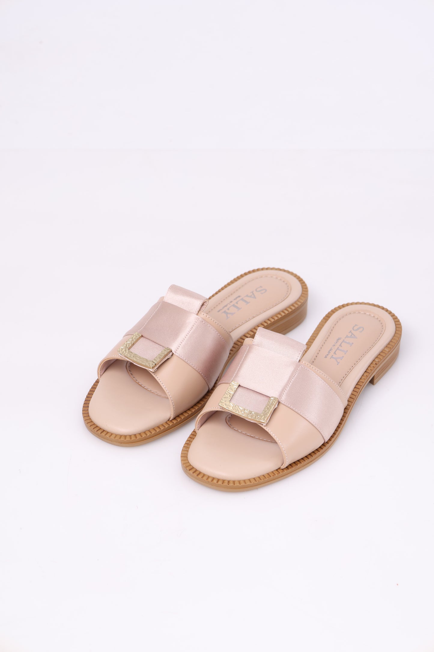 Nefertiti Flats - 182