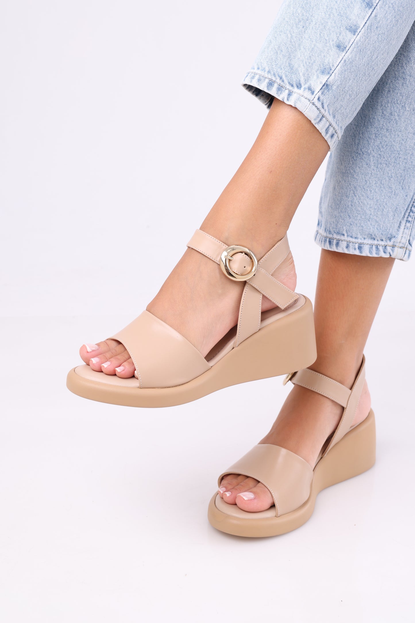 Ivory Sandals - 108