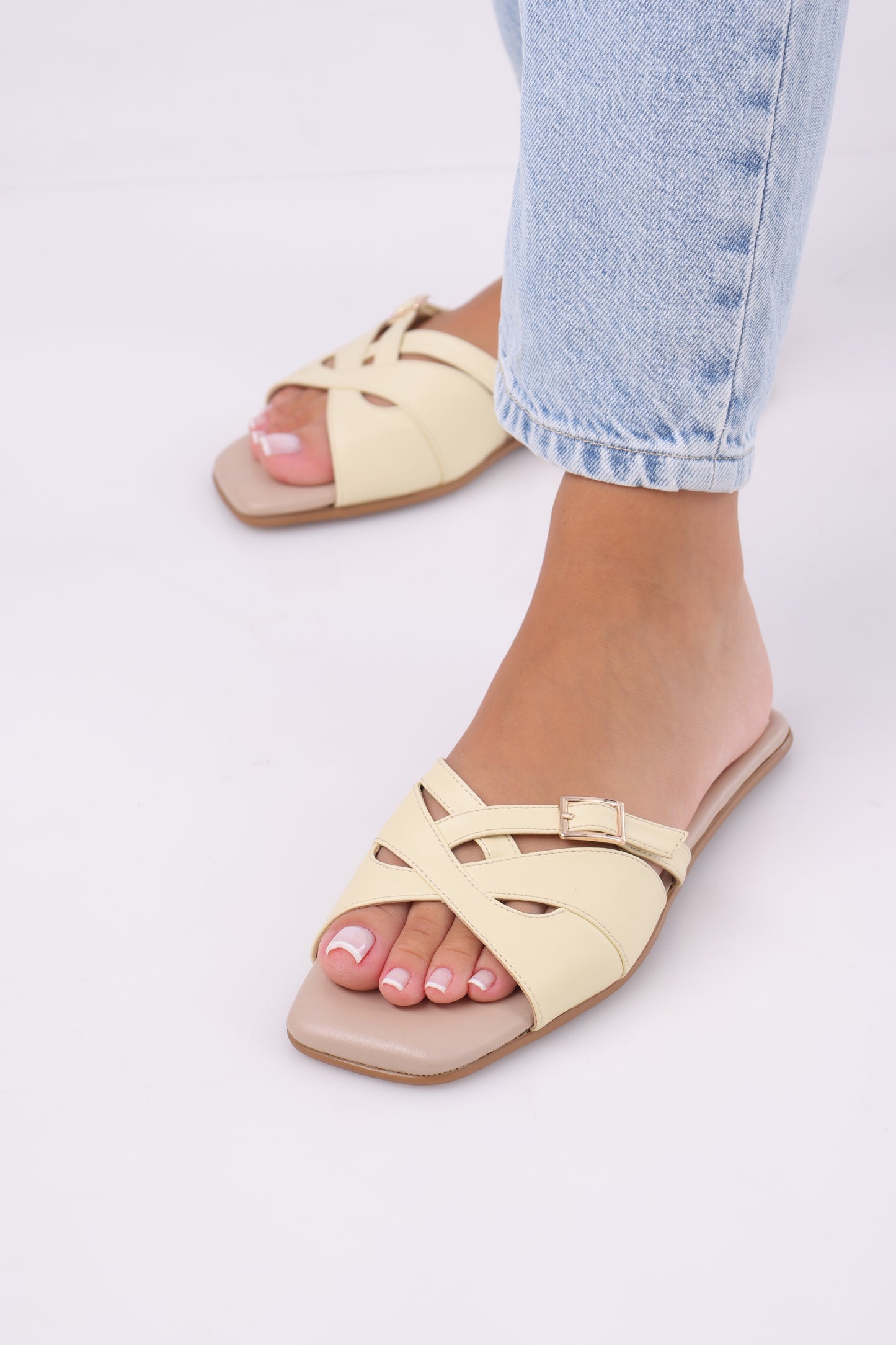 Sunny Flats - 180