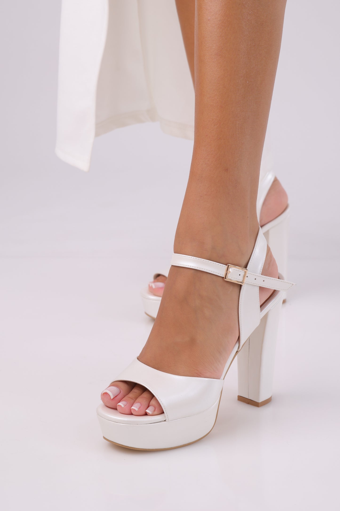 Crystal Heels - 250
