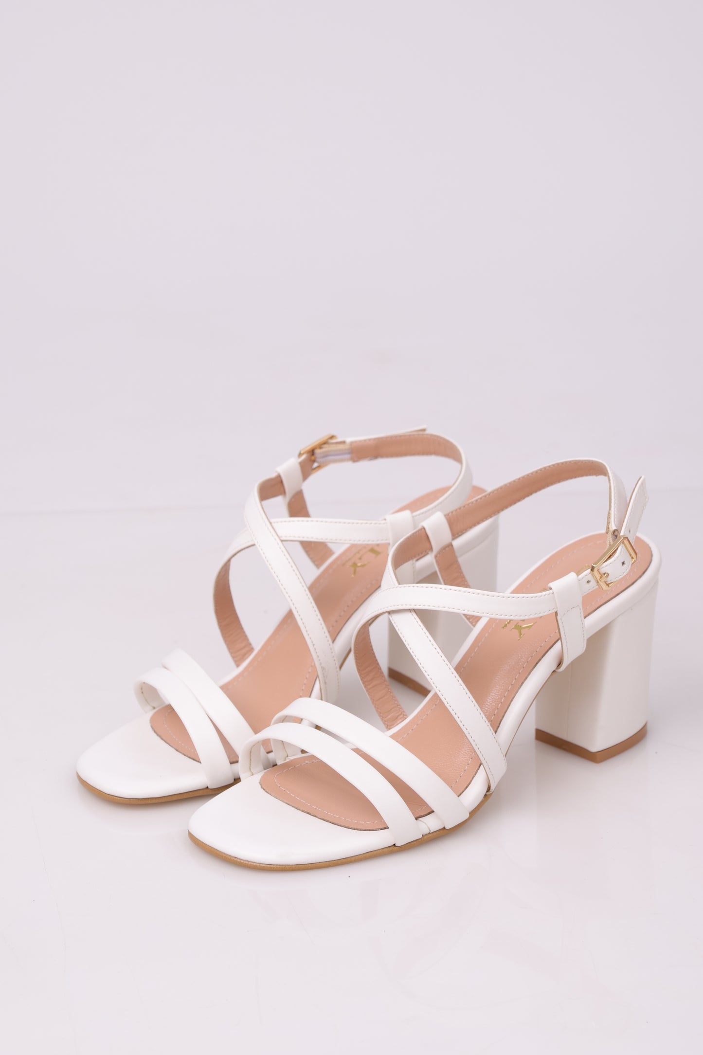 Aria Heels - 242