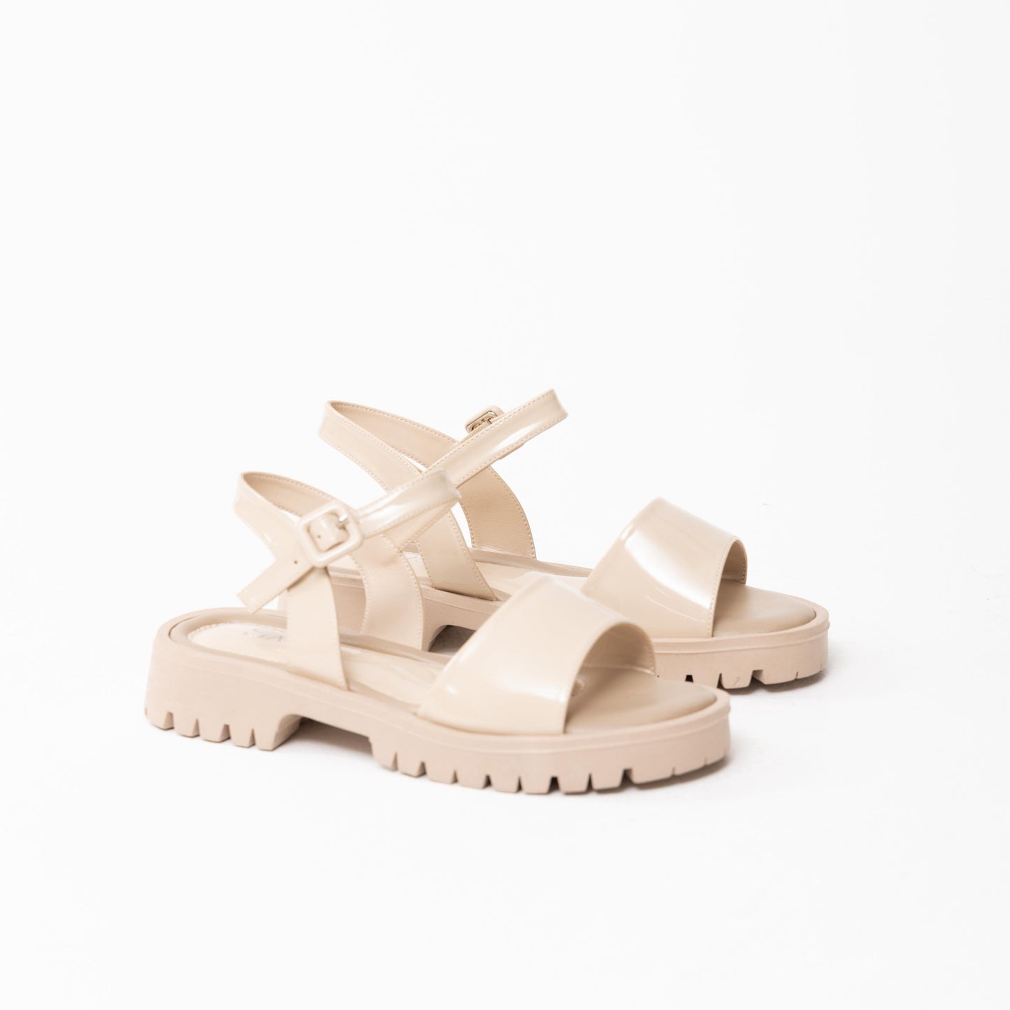 Sandals 528