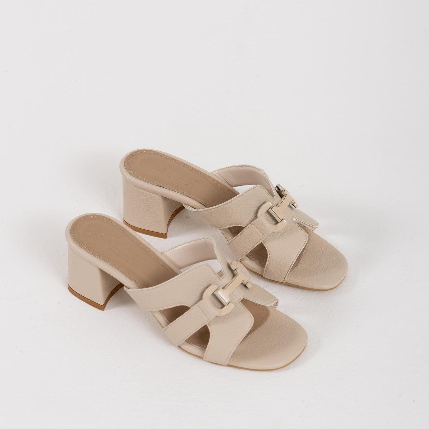 Sandals 924